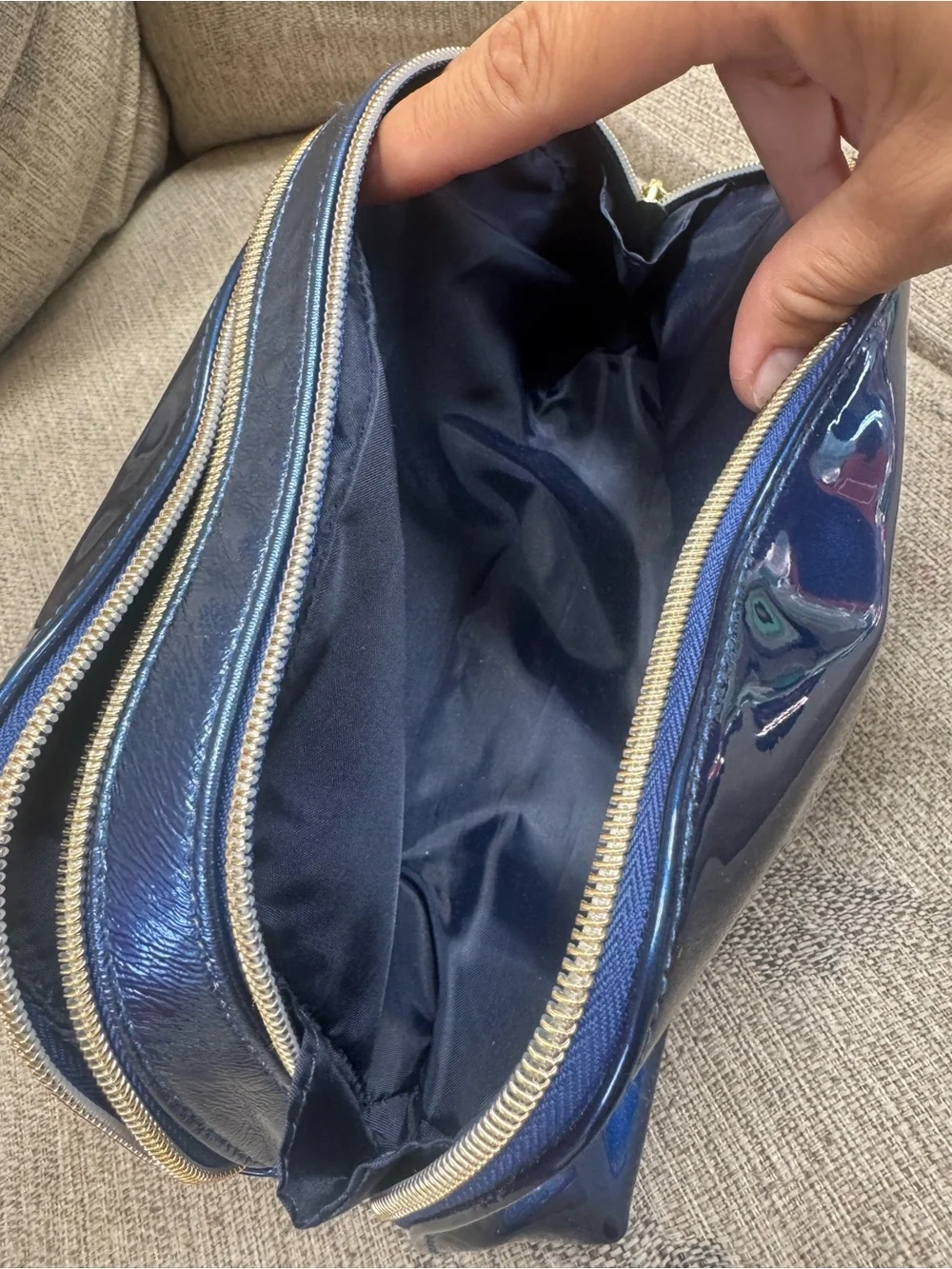 Cle de Peau makeup bag Patent Cosmetic / Makeup Pouch
